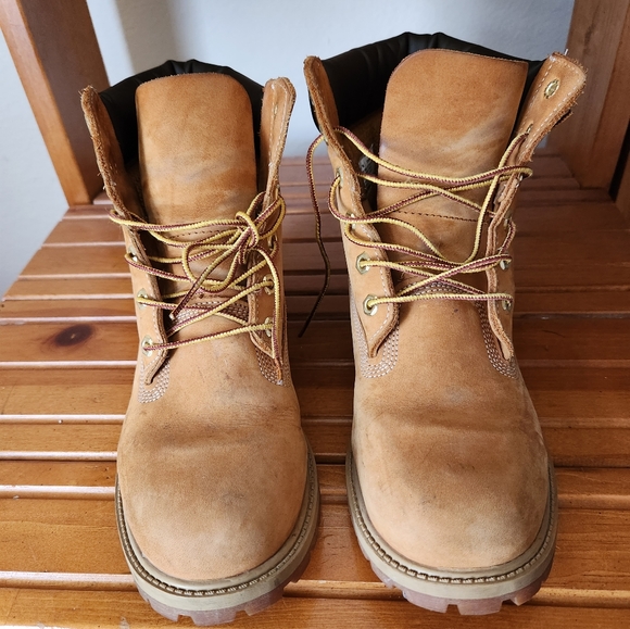 Timberlands - Picture 3 of 6